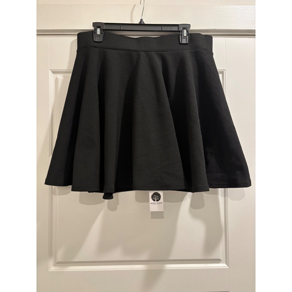 Moon Wood Black Textured Skater Skirt High Waisted Flared Mini 1XL NWT